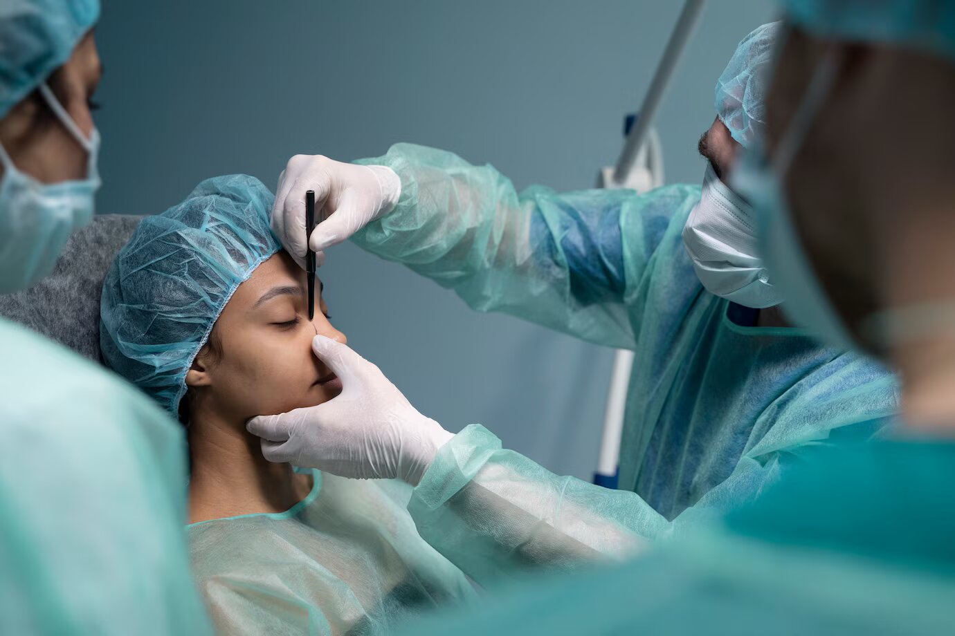 Skilled plastic surgeons in Las Vegas offering personalized cosmetic treatments